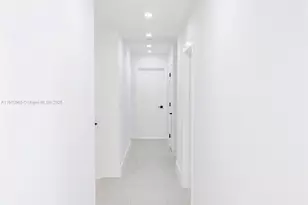 20615 NE 9th Ct, Miami, FL 33179 - Photo 10