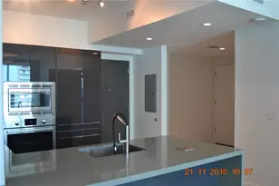 1080 Brickell Ave, Miami, FL 33131 - Photo 4