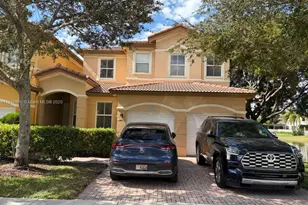 8666 NW 114th Ct, Doral, FL 33178 - Photo 1