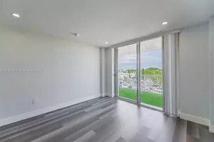 1800 NW 24th Ave, Miami, FL 33125 - Photo 4