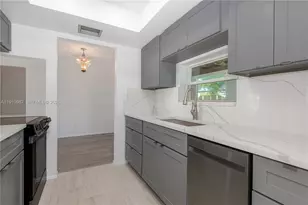 340 Leisure Blvd, Pompano Beach, FL 33064 - Photo 12