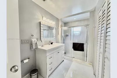 2462 NW 62nd Ter, Margate, FL 33063 - Photo 8