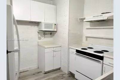 200 Florida Ave #202, Coral Gables, FL 33133 - Photo 6