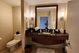 18001 Collins Ave, Sunny Isles Beach, FL 33160 - Photo 4