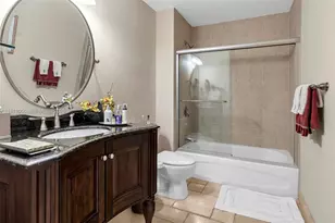 8390 SW 72nd Ave, Miami, FL 33143 - Photo 12