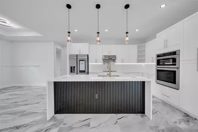204 E 10th St, Lehigh Acres, FL 33972 - Photo 6