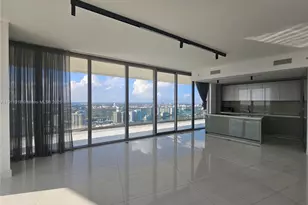 18975 Collins Ave, Sunny Isles Beach, FL 33160 - Photo 10