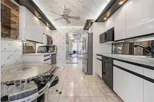 800 Parkview Dr, Hallandale Beach, FL 33009 - Photo 16