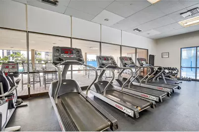 20335 W Country Club Dr #PH4, Aventura, FL 33180 - Photo 36