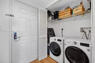 19501 W Country Club Dr, Aventura, FL 33180 - Photo 42