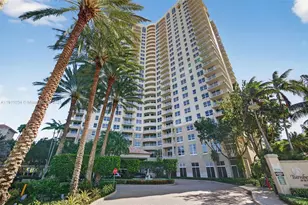 19501 W Country Club Dr, Aventura, FL 33180 - Photo 6