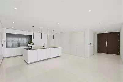 300 Biscayne Boulevard Way #3404, Miami, FL 33131 - Photo 8