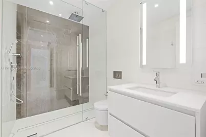 300 Biscayne Blvd Way #3404C, Miami, FL 33131 - Photo 38