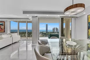 19707 Turnberry Way, Aventura, FL 33180 - Photo 10