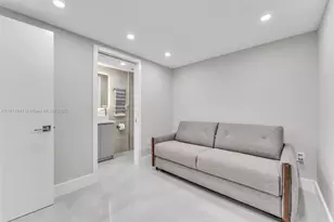19707 Turnberry Way, Aventura, FL 33180 - Photo 26