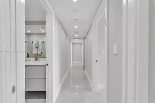 19707 Turnberry Way, Aventura, FL 33180 - Photo 22