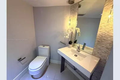 879 NE 195th St #228, Miami, FL 33179 - Photo 28