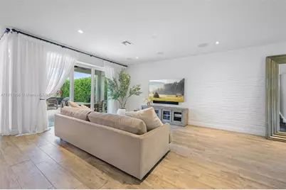 1465 Bursera Ter, Hollywood, FL 33021 - Photo 10