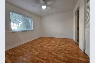 2280 NW 171st Ter, Pembroke Pines, FL 33028 - Photo 10