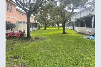 854 NW 208th Dr #854, Pembroke Pines, FL 33029 - Photo 28