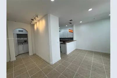 10012 NW 7th St #208, Miami, FL 33172 - Photo 6