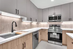 2120 NE 55th Ct, Fort Lauderdale, FL 33308 - Photo 26