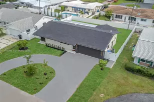 2120 NE 55th Ct, Fort Lauderdale, FL 33308 - Photo 6