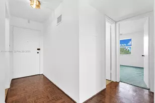 5911 NE 14th Ln, Fort Lauderdale, FL 33334 - Photo 6