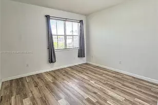 988 SW 154th Path, Miami, FL 33194 - Photo 16