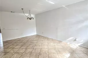 988 SW 154th Path, Miami, FL 33194 - Photo 14