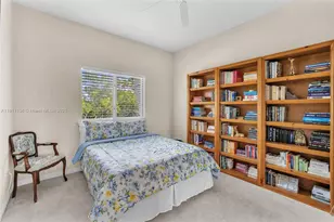 7921 E Exeter Blvd E, Tamarac, FL 33321 - Photo 30