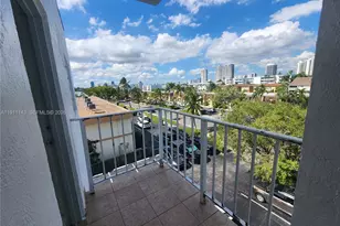 3944 NE 167th St, North Miami Beach, FL 33160 - Photo 4