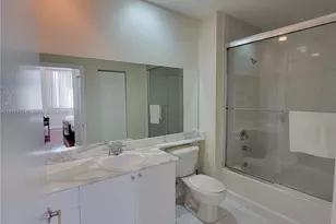 2775 NE 187th St, Aventura, FL 33180 - Photo 18