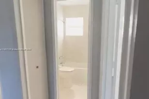 2864 NW 6th Ct, Fort Lauderdale, FL 33311 - Photo 12