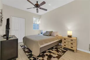 3235 NE 184th St, Aventura, FL 33160 - Photo 18