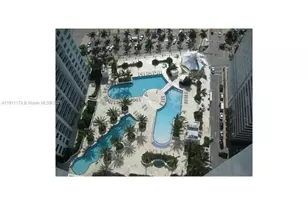 253 NE 2nd St, Miami, FL 33132 - Photo 14