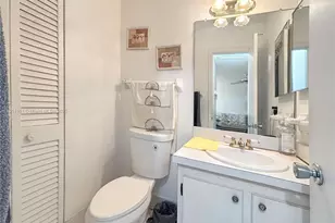 2112 NE 1st Way, Boynton Beach, FL 33435 - Photo 10
