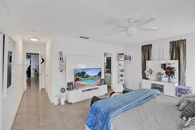 2 NE 160th St, Miami, FL 33162 - Photo 22