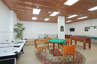 5825 Collins Ave #11E, Miami Beach, FL 33140 - Photo 24