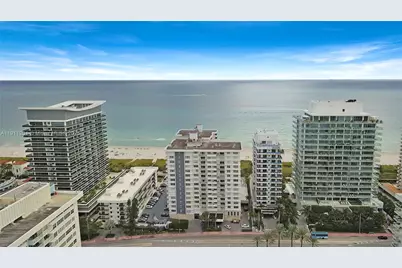5825 Collins Ave #11E, Miami Beach, FL 33140 - Photo 2