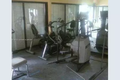 3401 N Country Club Dr #412, Aventura, FL 33180 - Photo 30