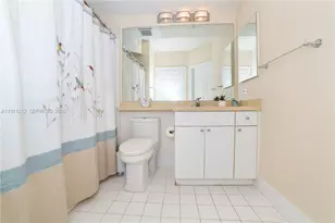 17150 N Bay Rd, Sunny Isles Beach, FL 33160 - Photo 30