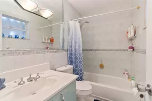 7184 W 2nd Ct, Hialeah, FL 33014 - Photo 18