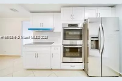 1800 NE 114th St #902, Miami, FL 33181 - Photo 4