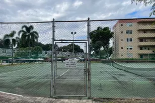 404 NW 68th Ave, Plantation, FL 33317 - Photo 4