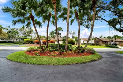 13620 SW 104th Ave, Miami, FL 33176 - Photo 4