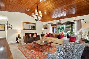 13620 SW 104th Ave, Miami, FL 33176 - Photo 8