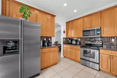 220 SW 87th Ct #0, Miami, FL 33174 - Photo 16