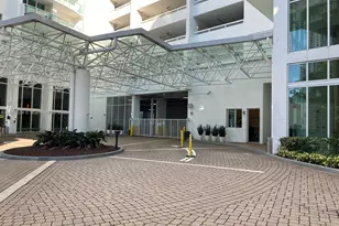 31 SE 5th St, Miami, FL 33131 - Photo 30