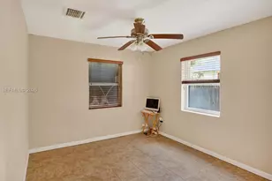 2835 NW 168th Terrace, Miami Gardens, FL 33056 - Photo 16